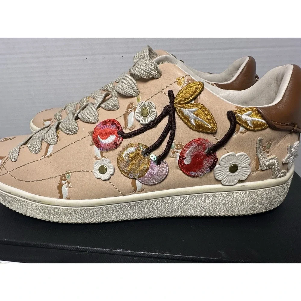 COACH Women's C101 Cherry Blossom Pink Penguin Shoes Size 9